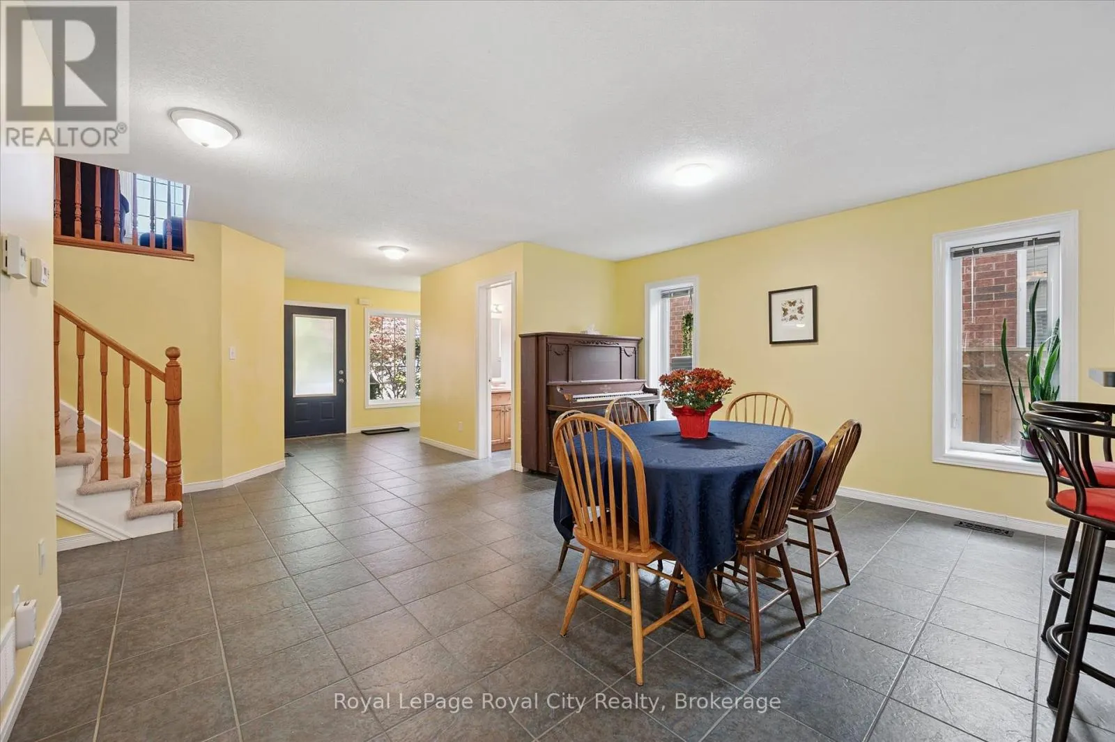 37 SHACKLETON DRIVE