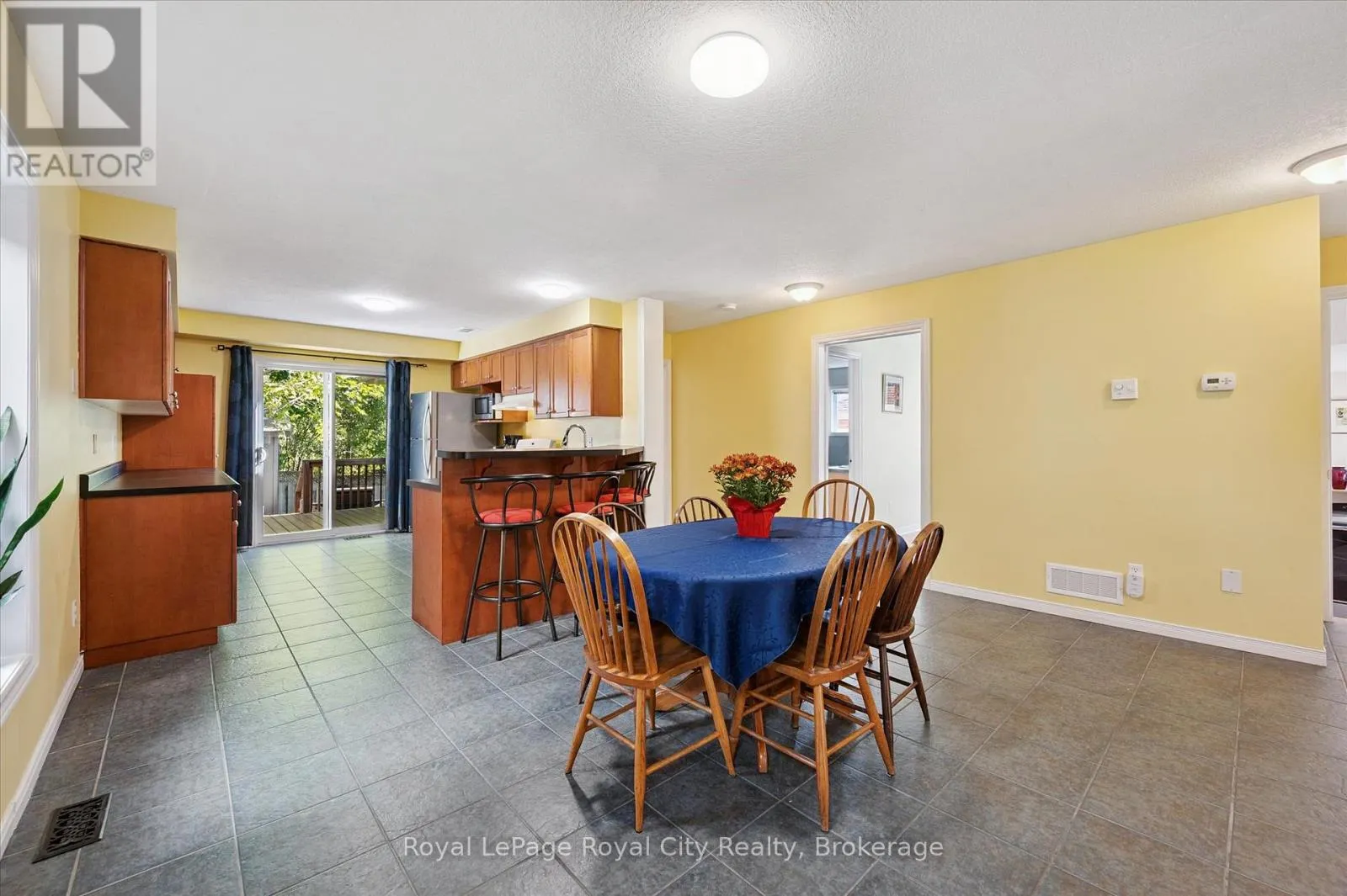 37 SHACKLETON DRIVE