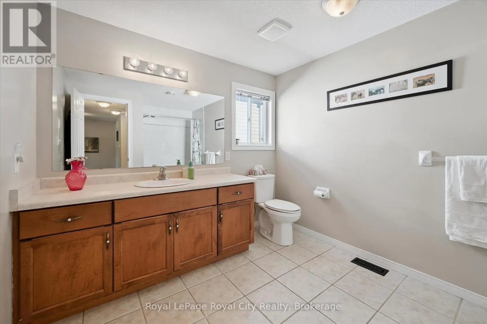 37 SHACKLETON DRIVE