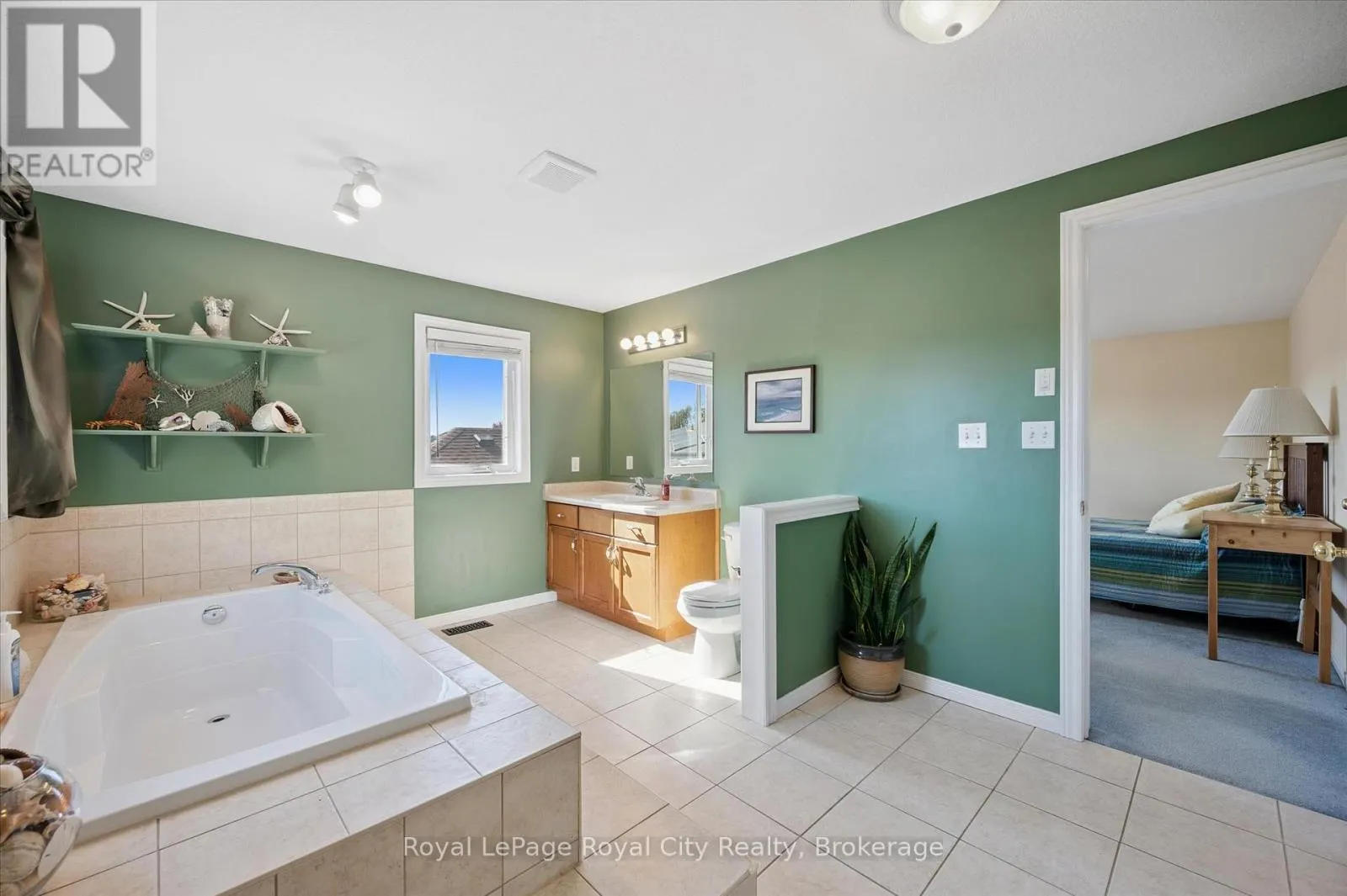 37 SHACKLETON DRIVE