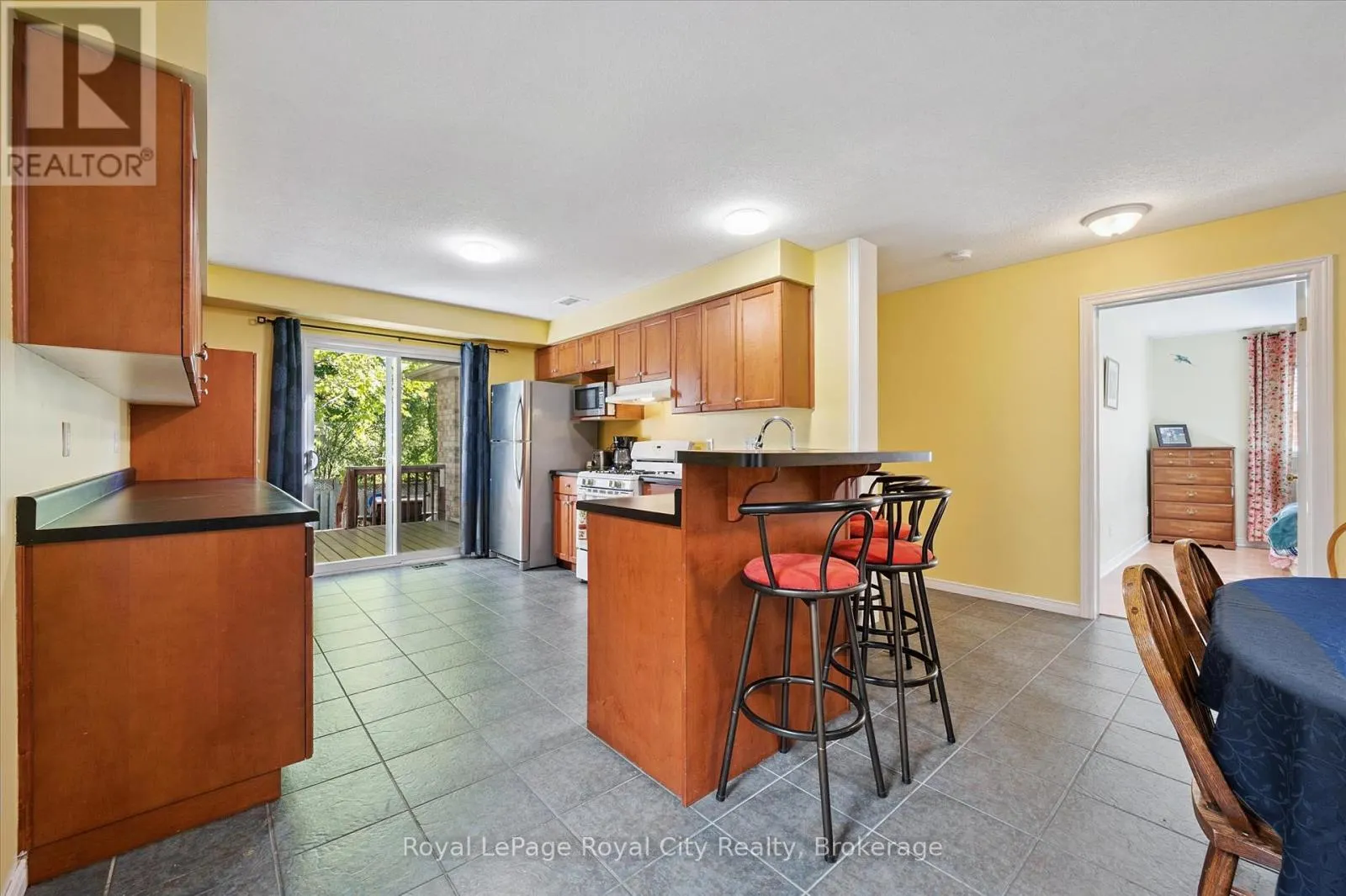 37 SHACKLETON DRIVE