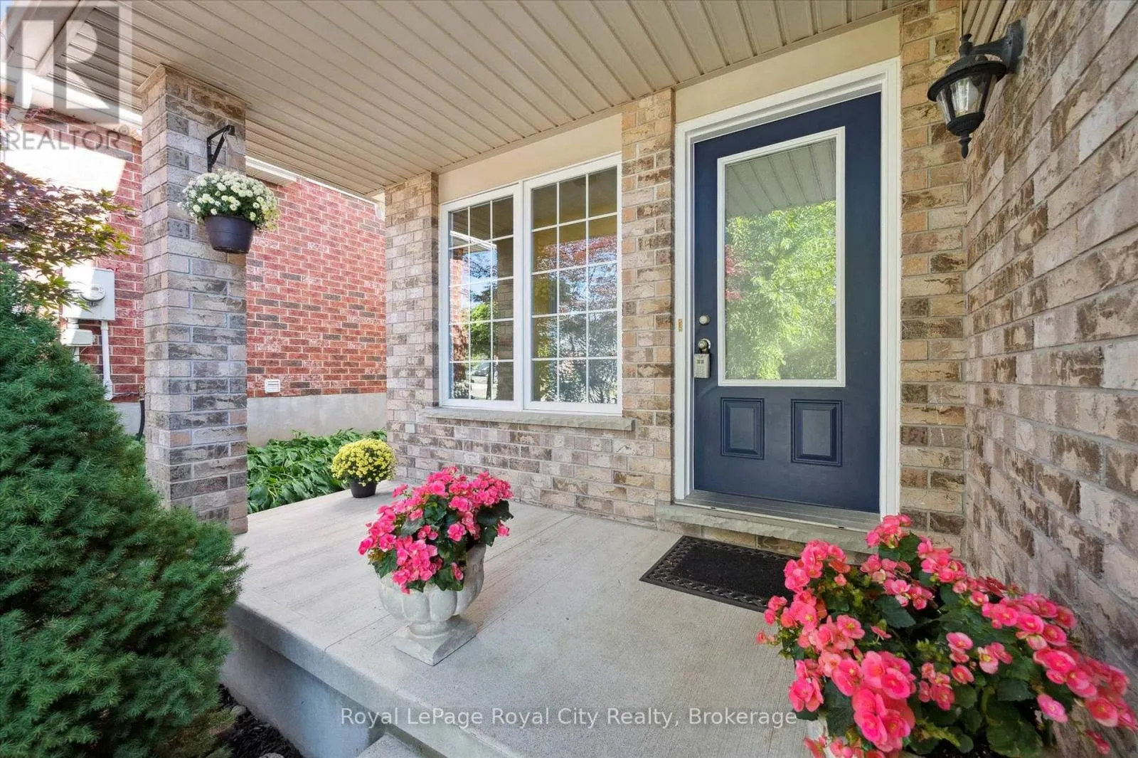 37 SHACKLETON DRIVE