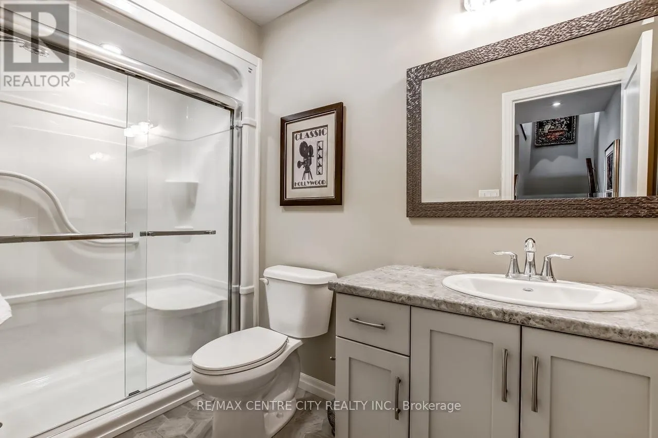 8 - 234 PEACH TREE BOULEVARD, #8