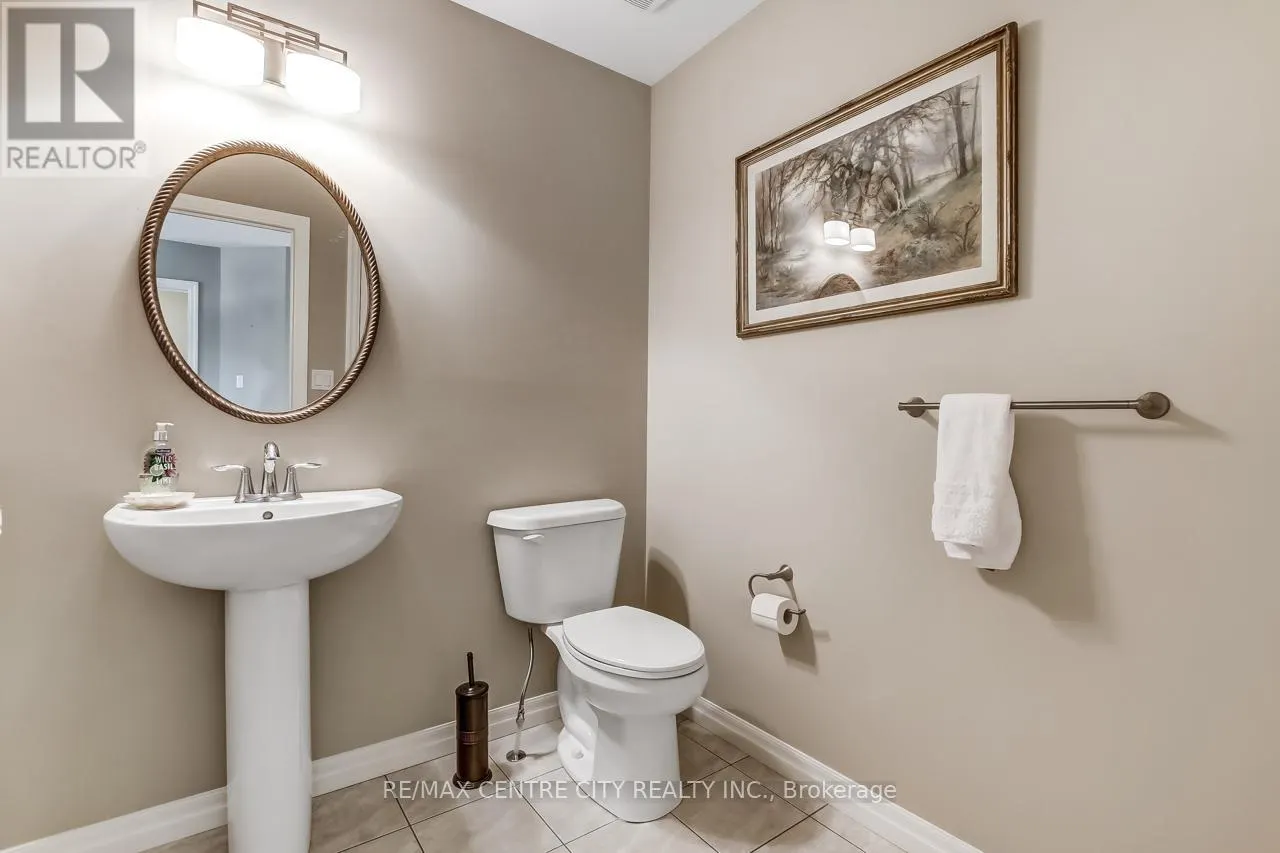 8 - 234 PEACH TREE BOULEVARD, #8