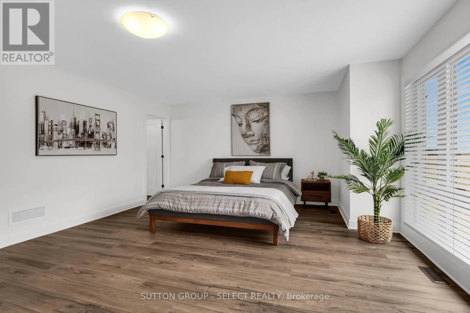 203 - 175 DOAN DRIVE, #203