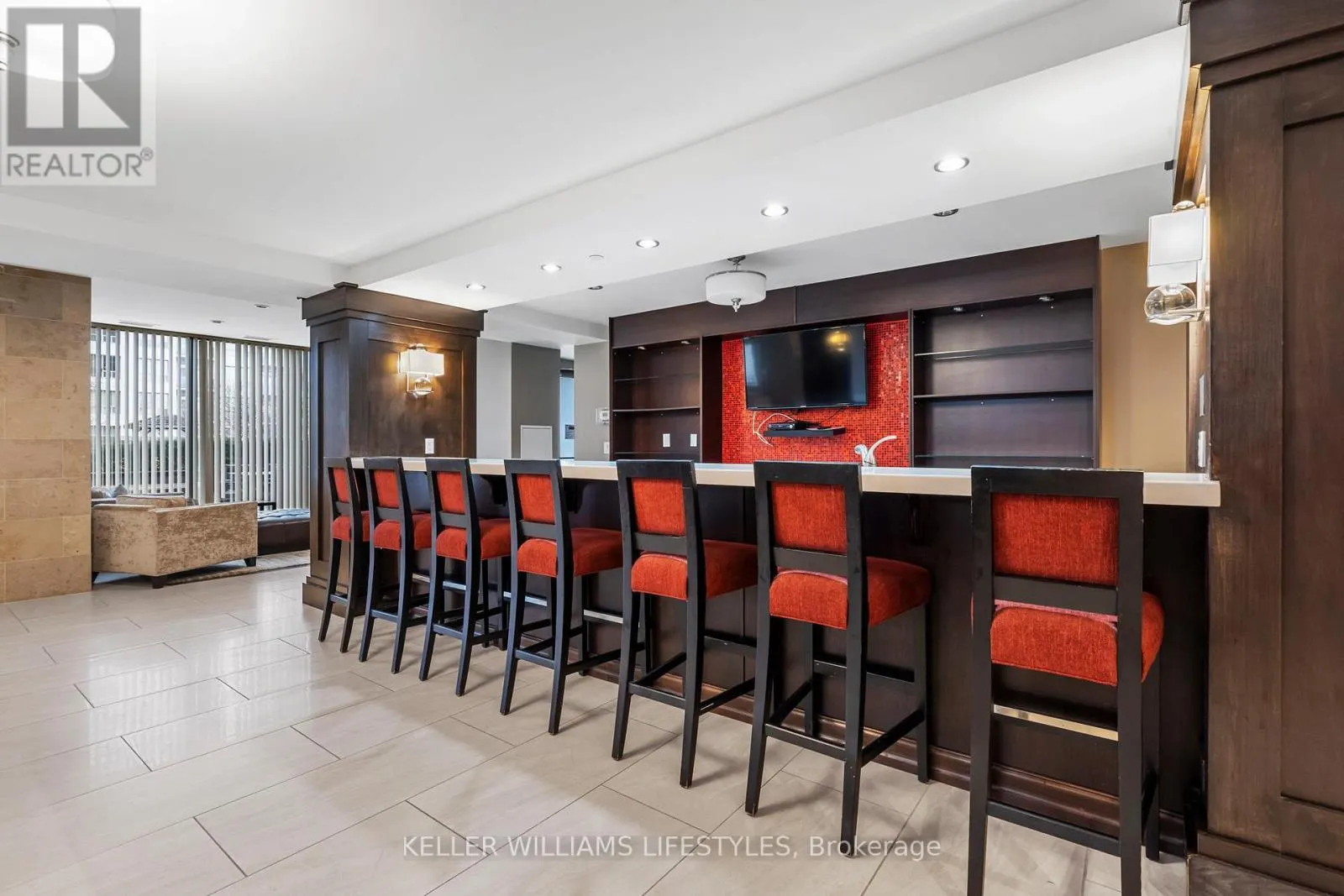 1210 - 330 RIDOUT STREET N, #1210