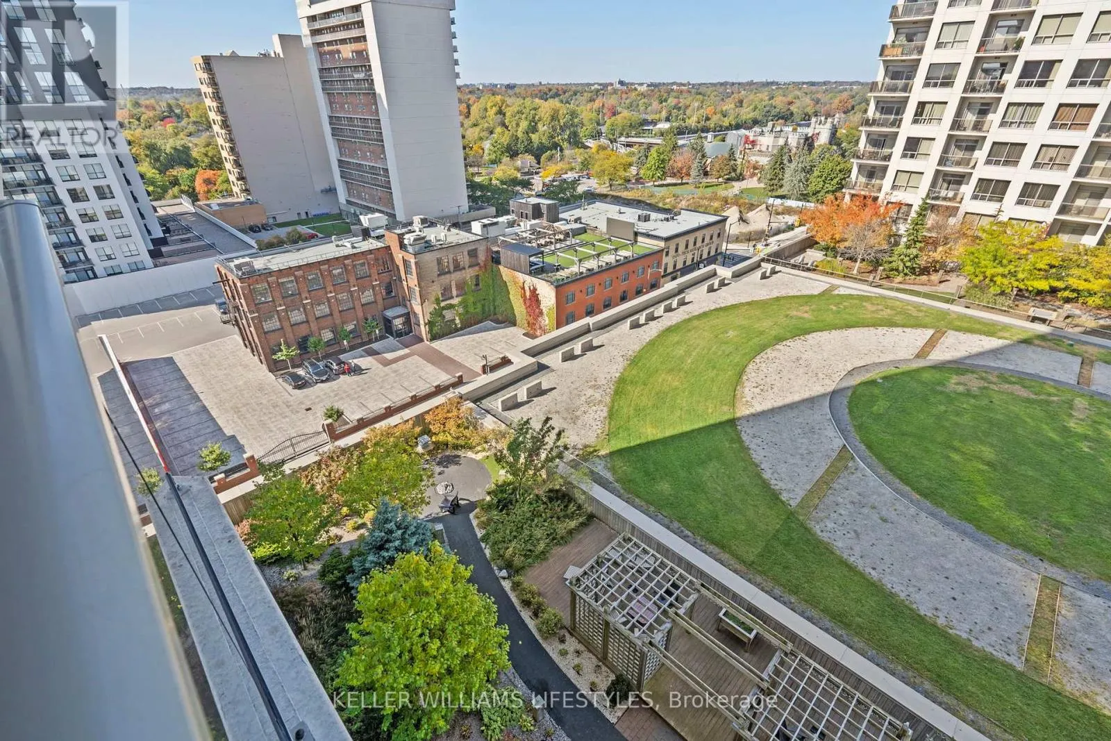 1210 - 330 RIDOUT STREET N, #1210