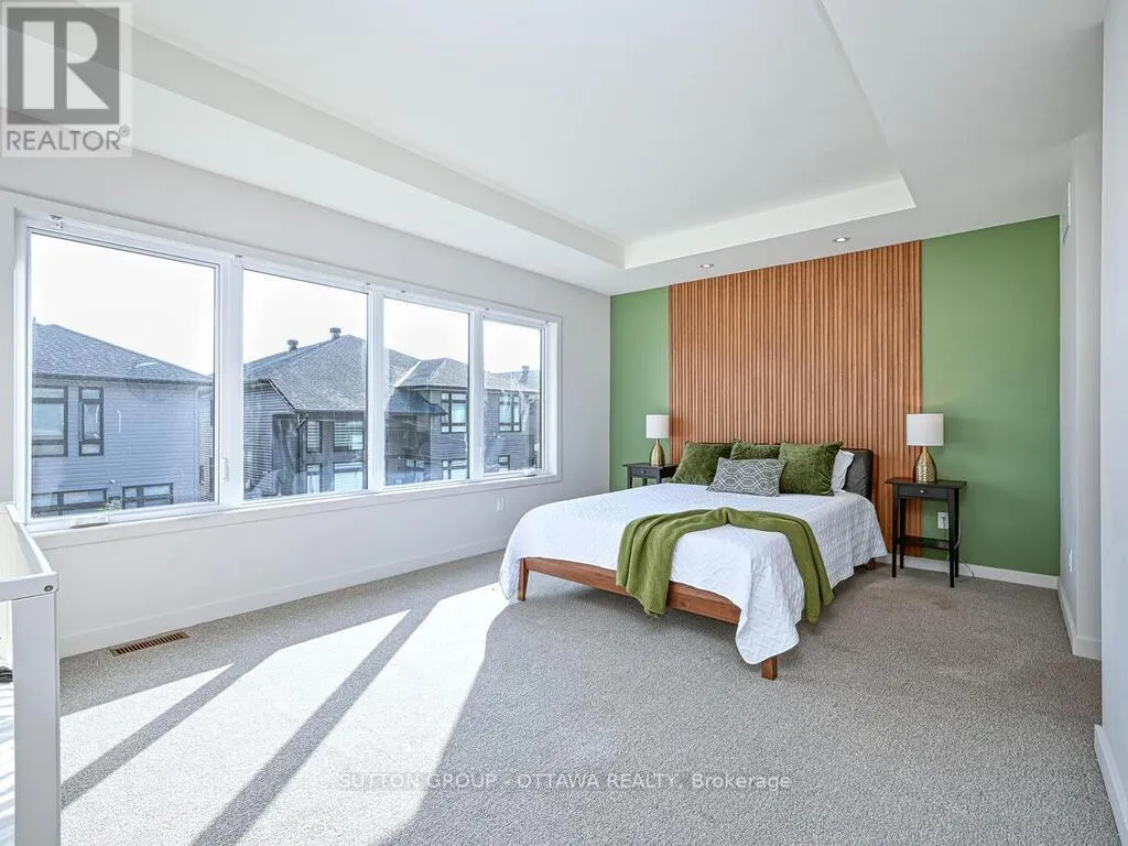 732 WOOLER PLACE