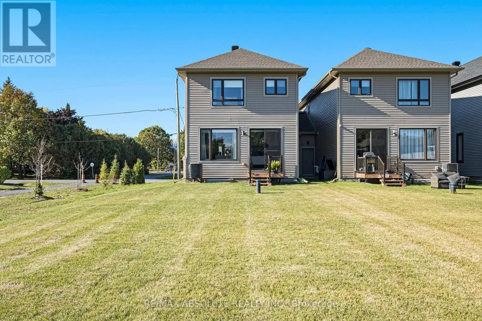 16B COCKBURN STREET