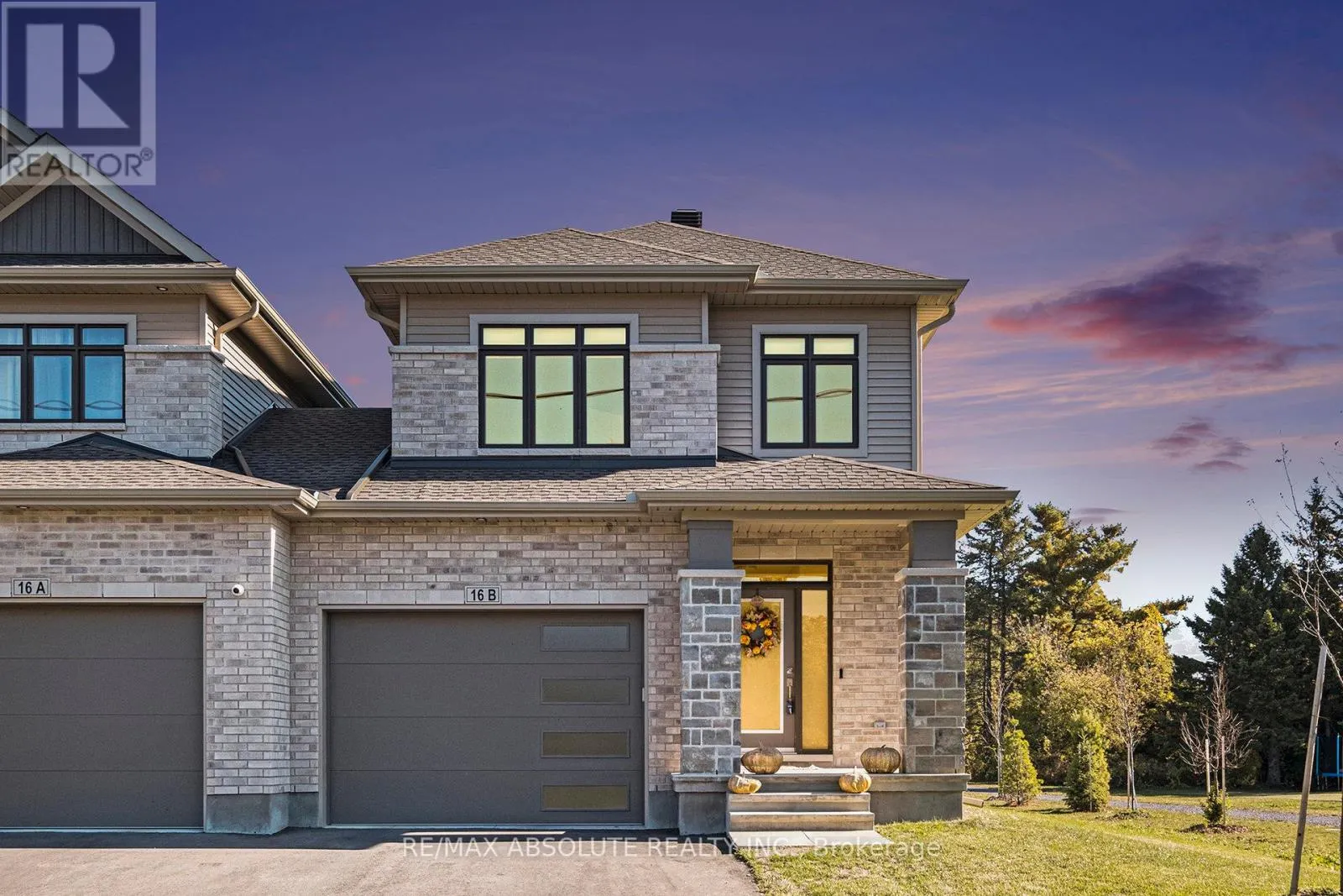 16B COCKBURN STREET