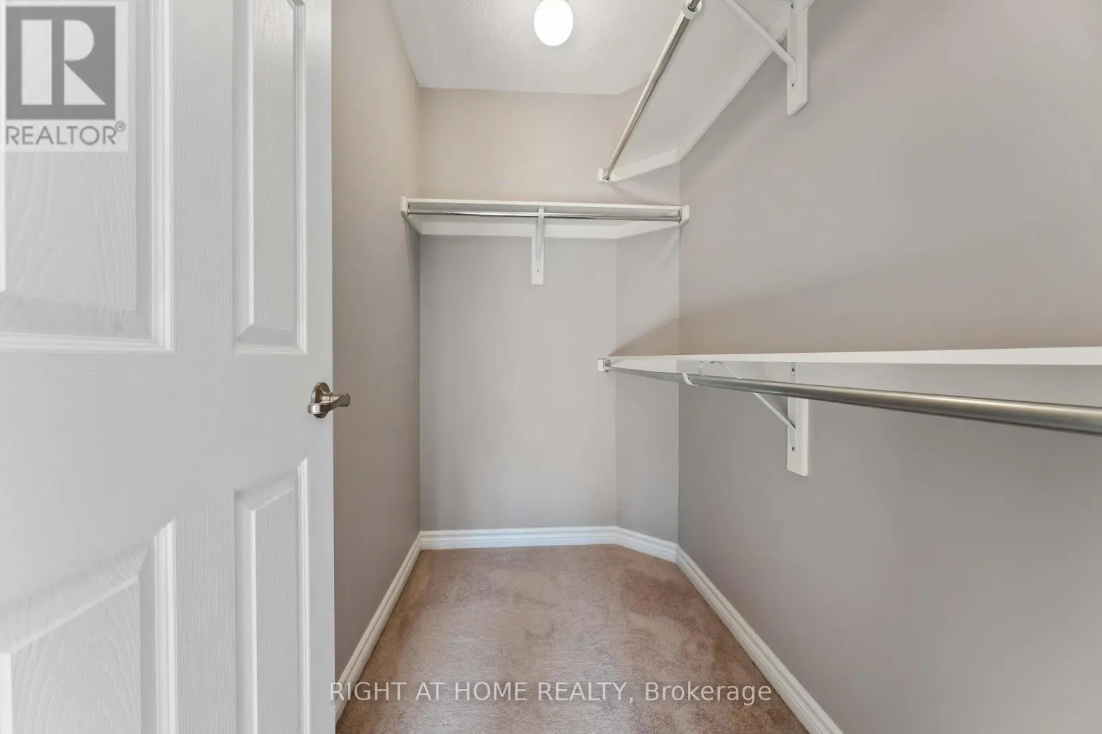 113 MAESTRO AVENUE