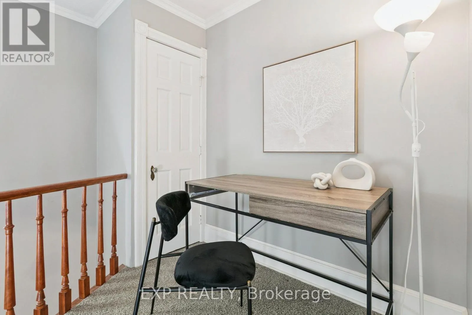 132 QUEEN STREET W