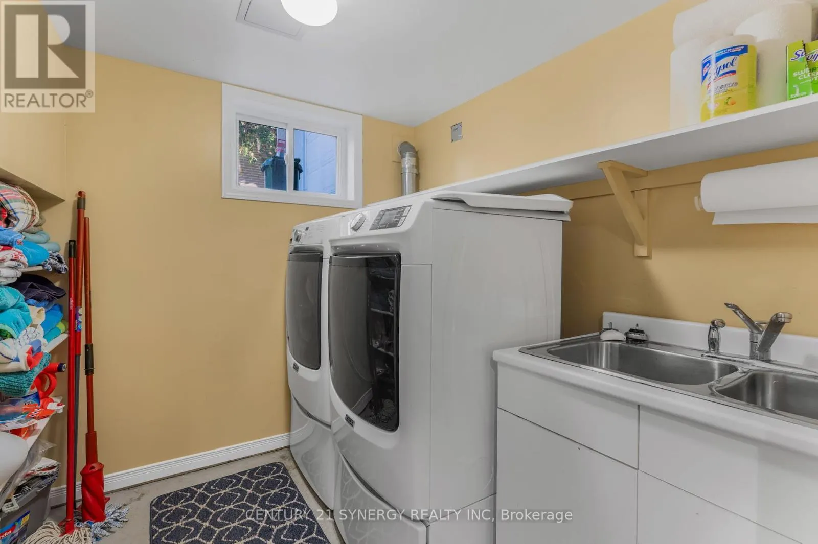 1174 GREYROCK CRESCENT