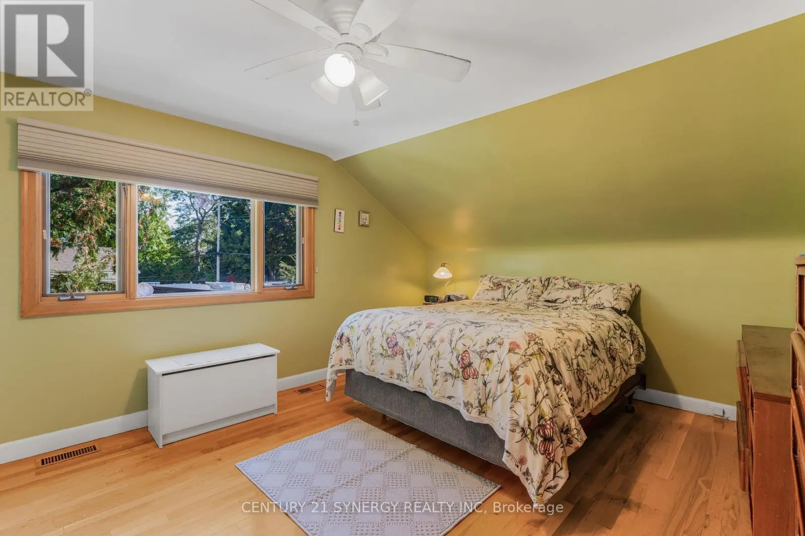 1174 GREYROCK CRESCENT