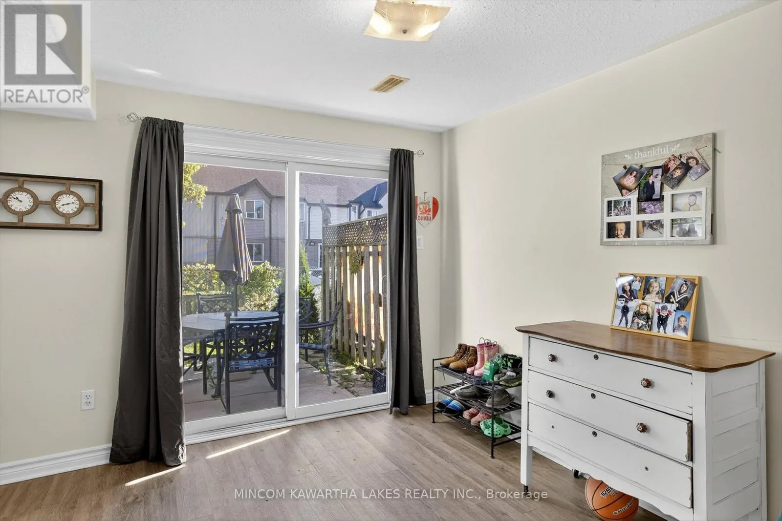 724 TRAILVIEW DRIVE