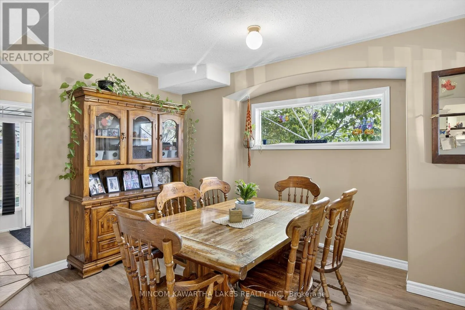 724 TRAILVIEW DRIVE