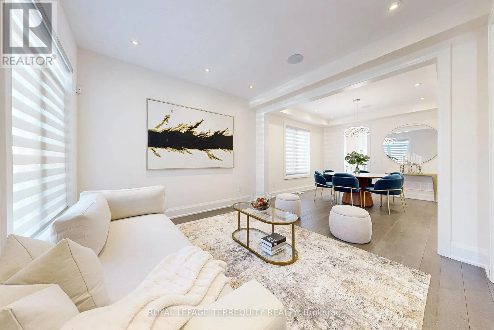 52 LIGHTFEATHER PLACE