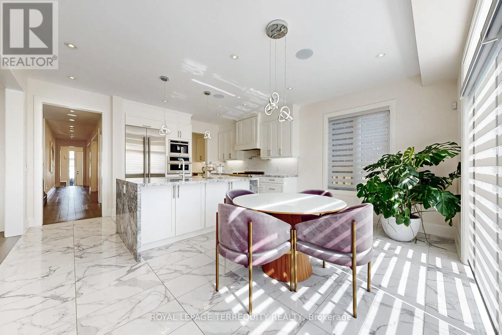 52 LIGHTFEATHER PLACE