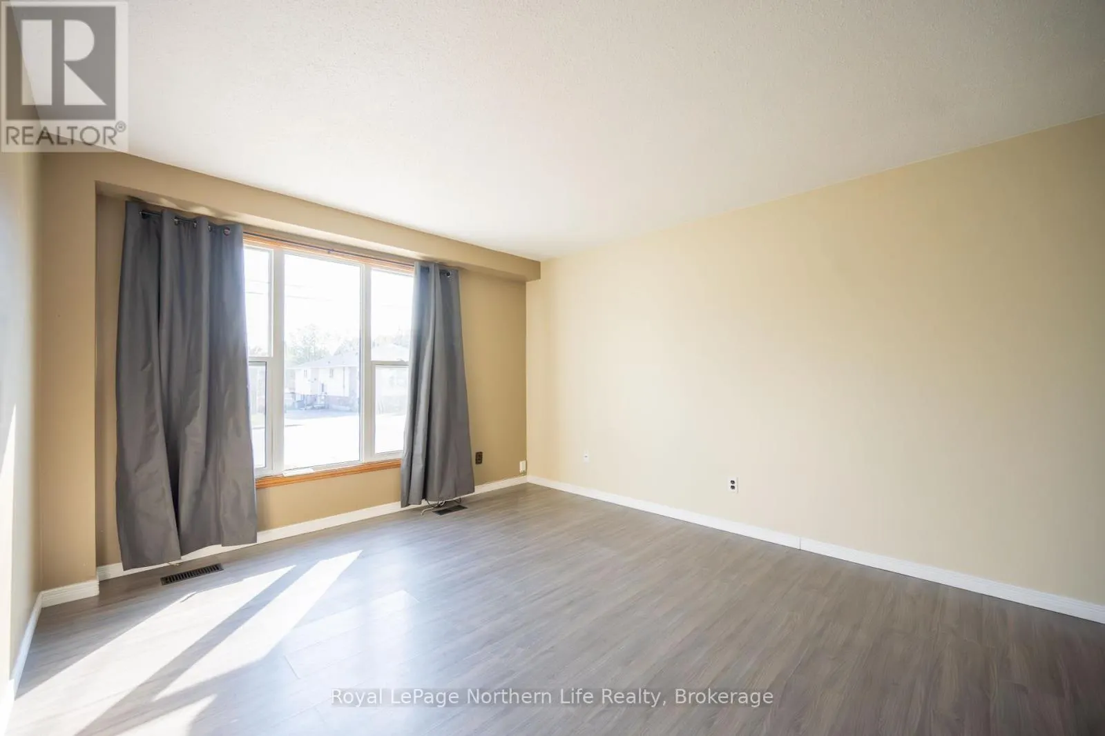 224 LAKE HEIGHTS ROAD