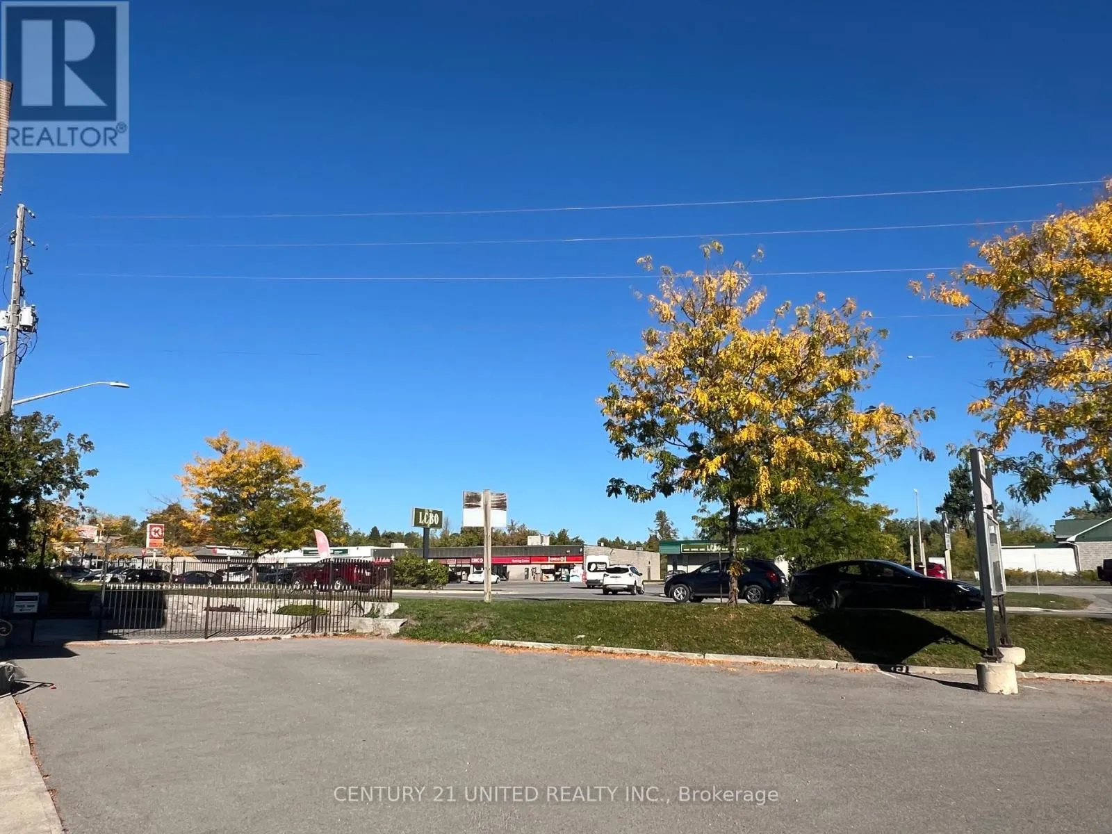 UPPER - 858 WARD STREET, #UPPER