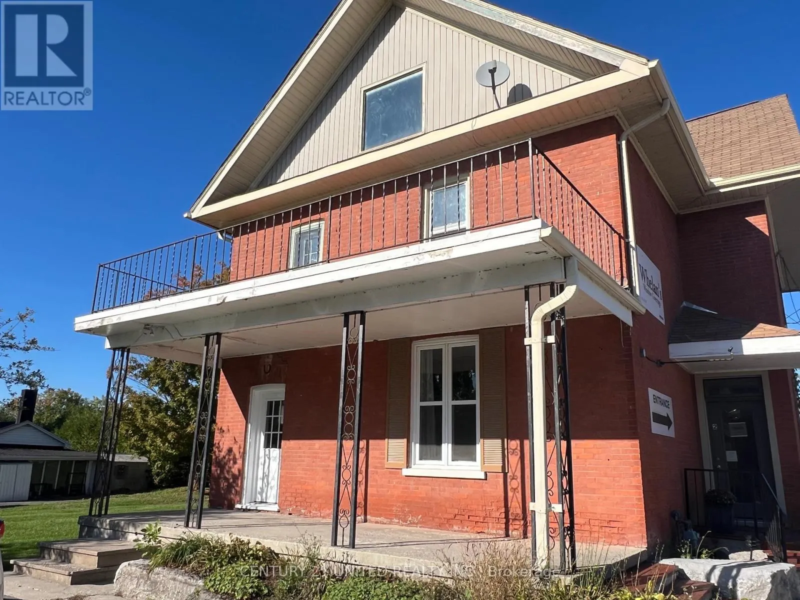 UPPER - 858 WARD STREET, #UPPER