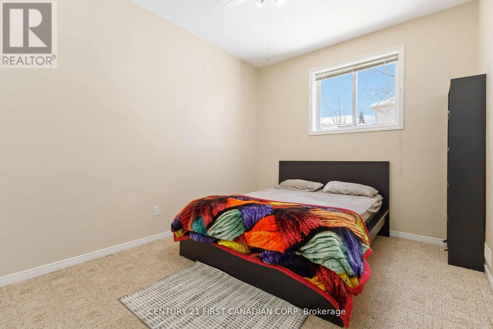 256 WHITE SANDS DRIVE