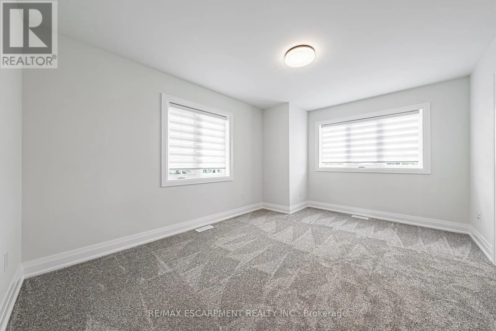 242 KELLOGG AVENUE