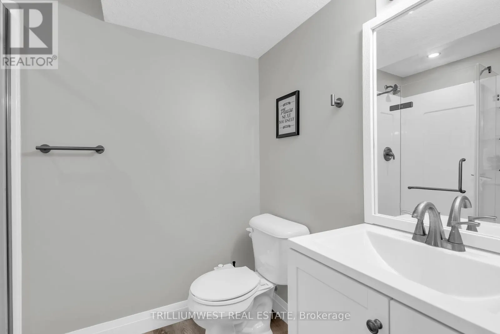 49 MEADOWRIDGE STREET