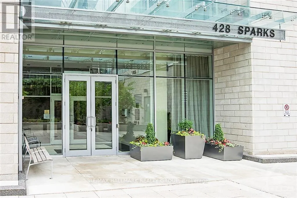 1202 - 428 SPARKS STREET
