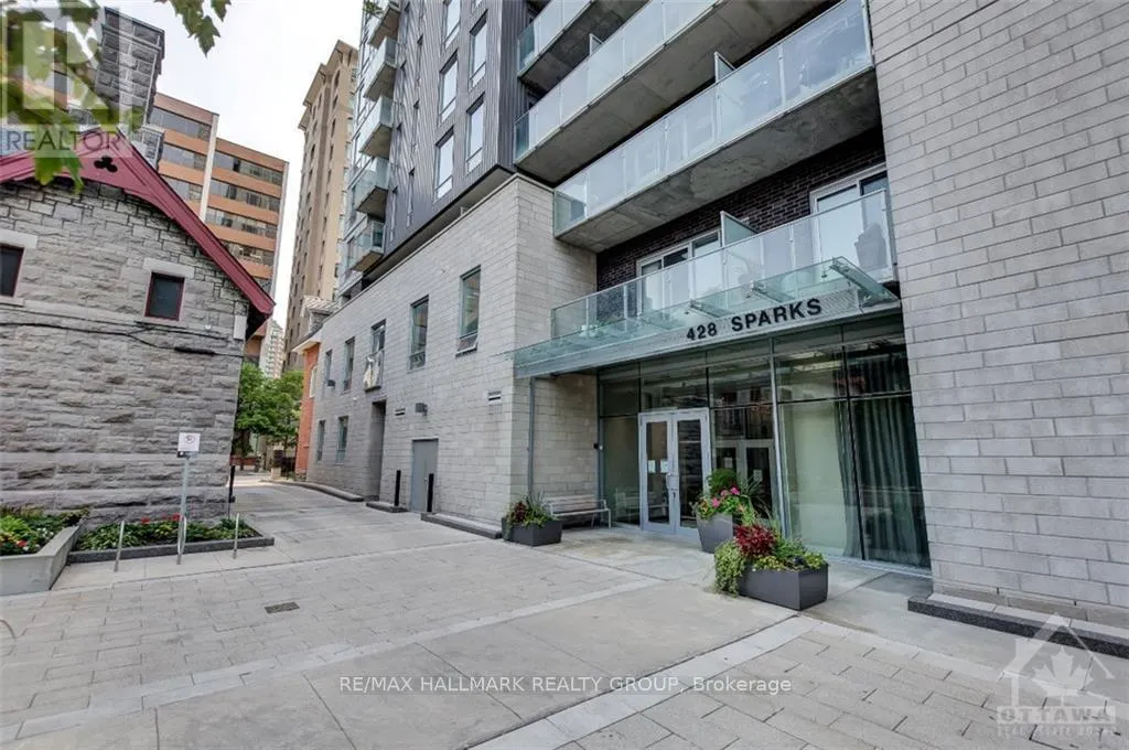 1202 - 428 SPARKS STREET