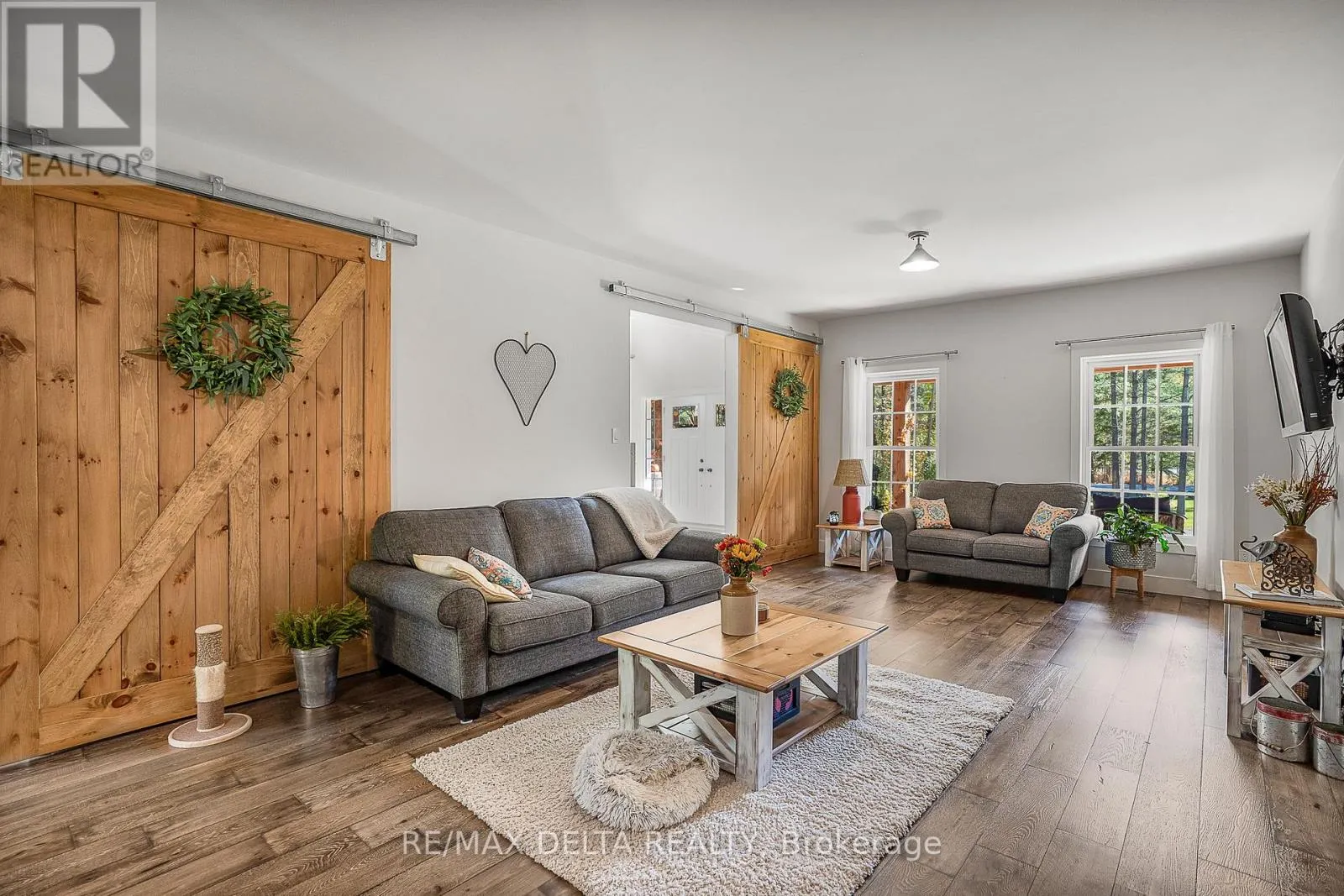 1749 ALBERT LEROUX ROAD