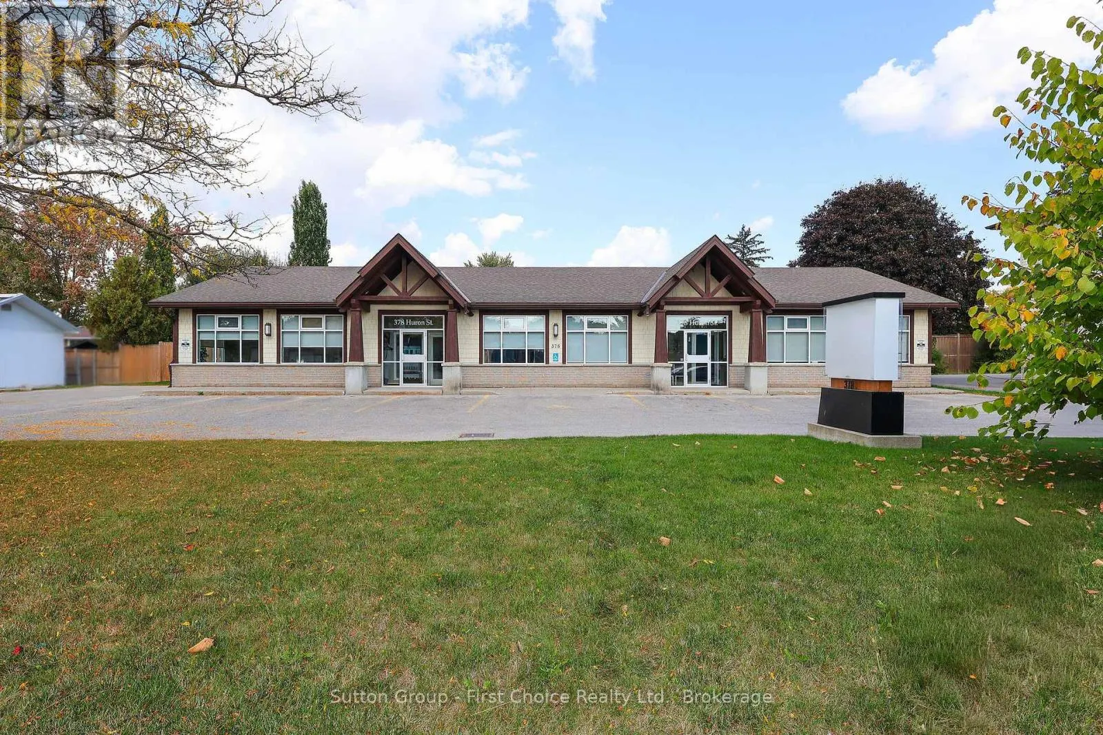 378 HURON STREET