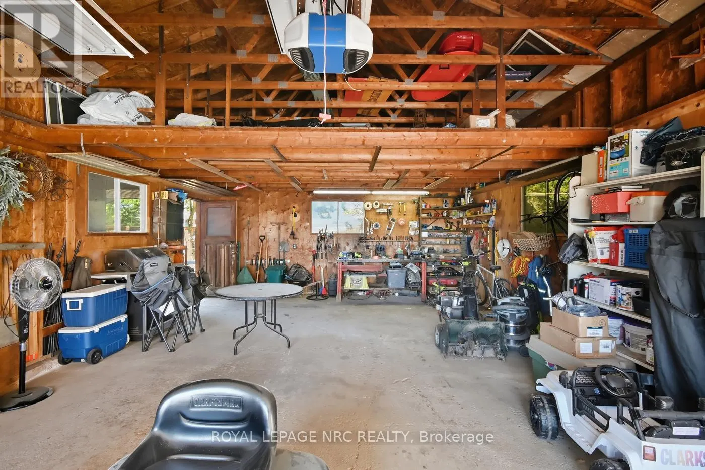 2459 THOMPSON ROAD