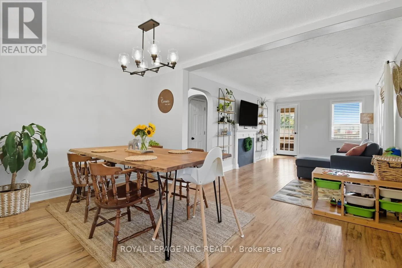 2459 THOMPSON ROAD