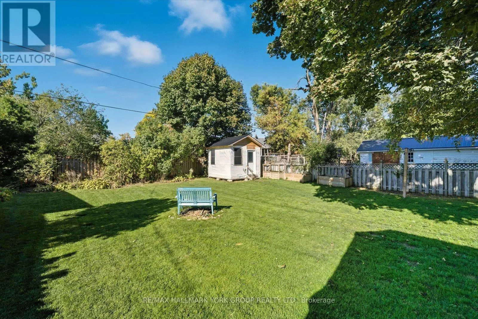 24 CHURCHILL CRESCENT