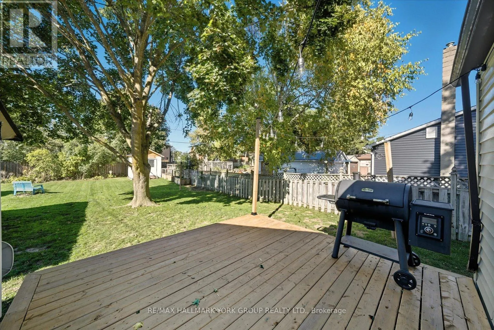 24 CHURCHILL CRESCENT