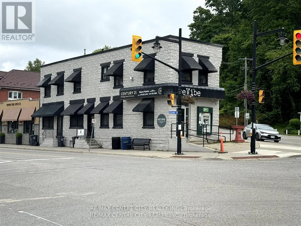 2 - 221 COLBORNE STREET, #2
