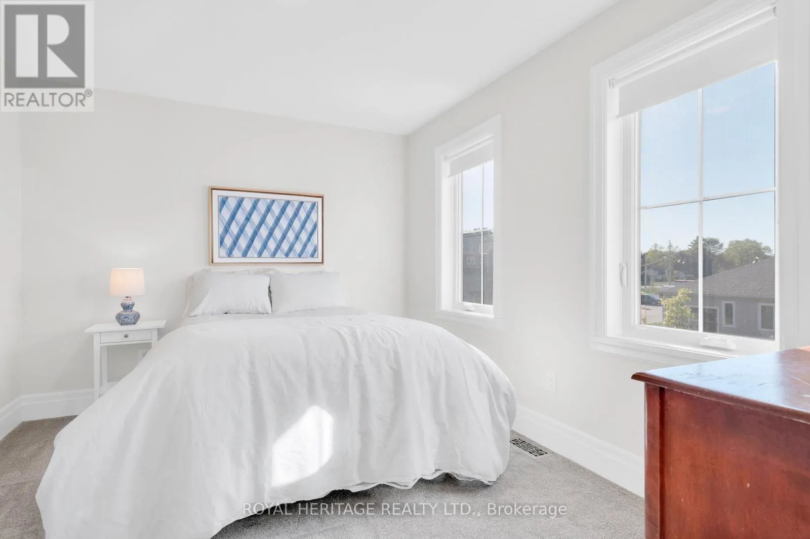 26 CAMPBELL CRESCENT