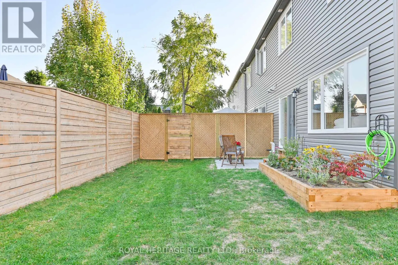 26 CAMPBELL CRESCENT