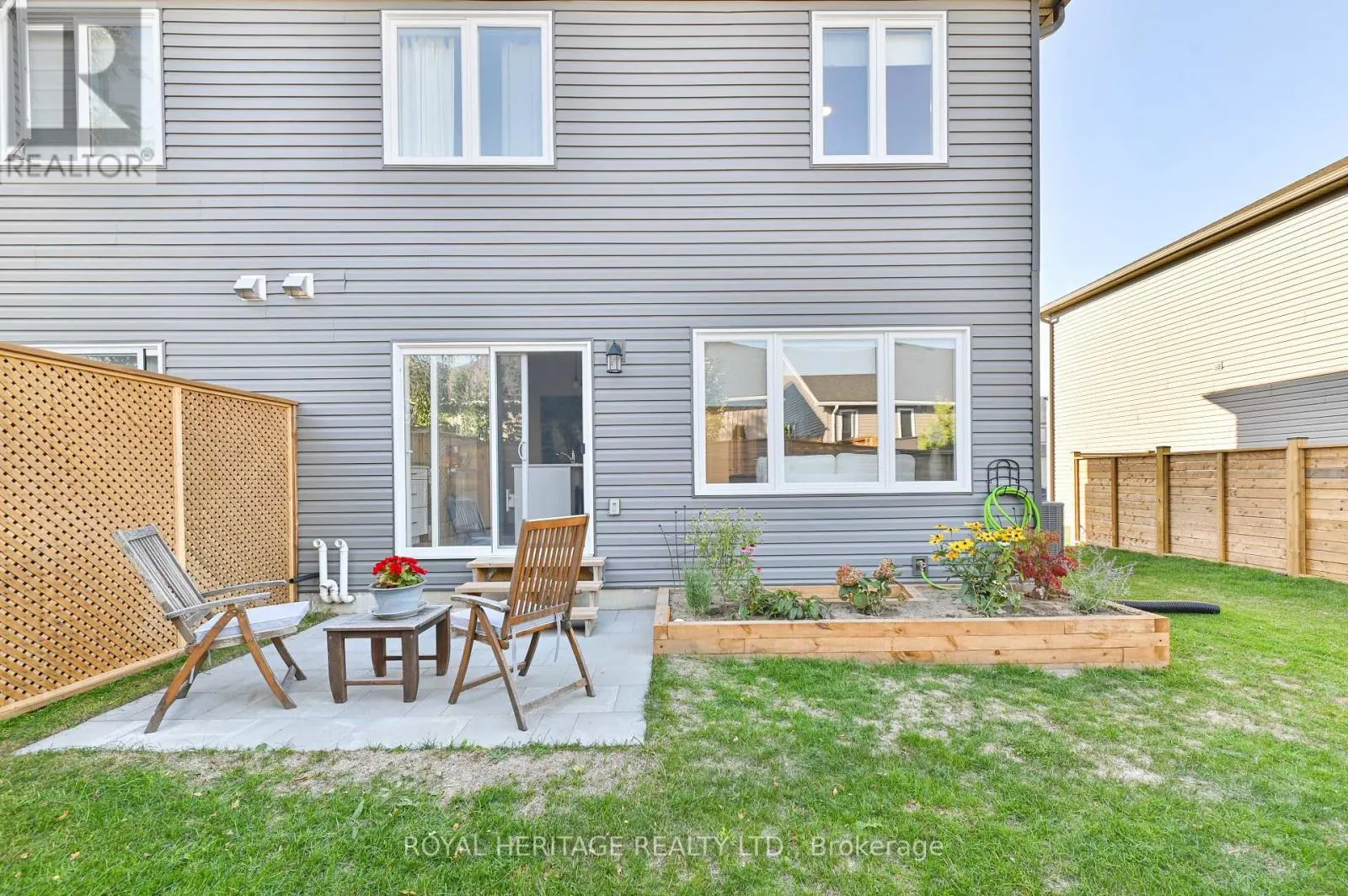 26 CAMPBELL CRESCENT