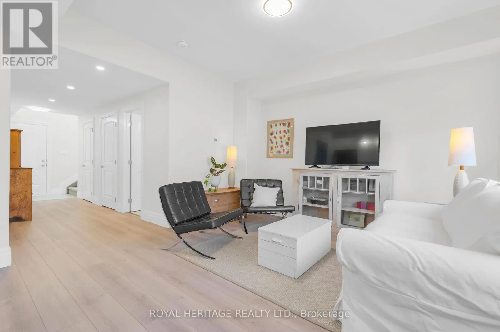 26 CAMPBELL CRESCENT