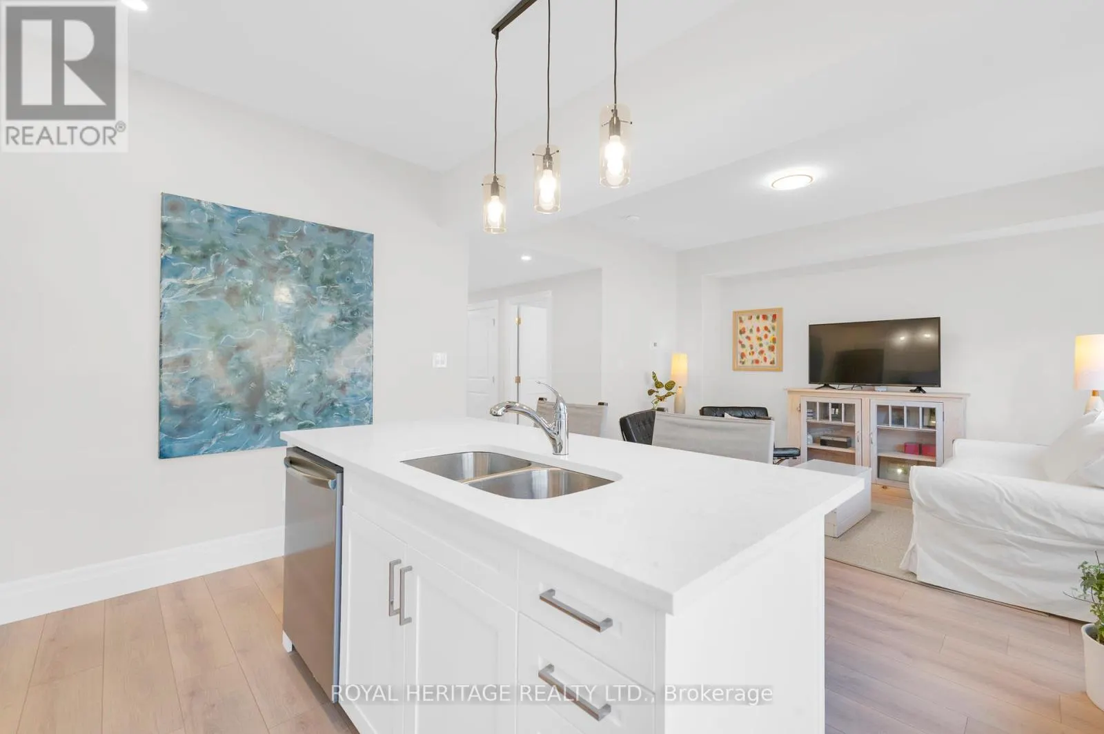 26 CAMPBELL CRESCENT