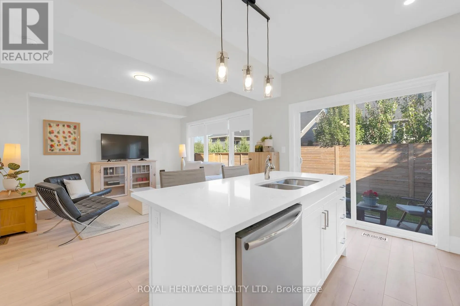 26 CAMPBELL CRESCENT
