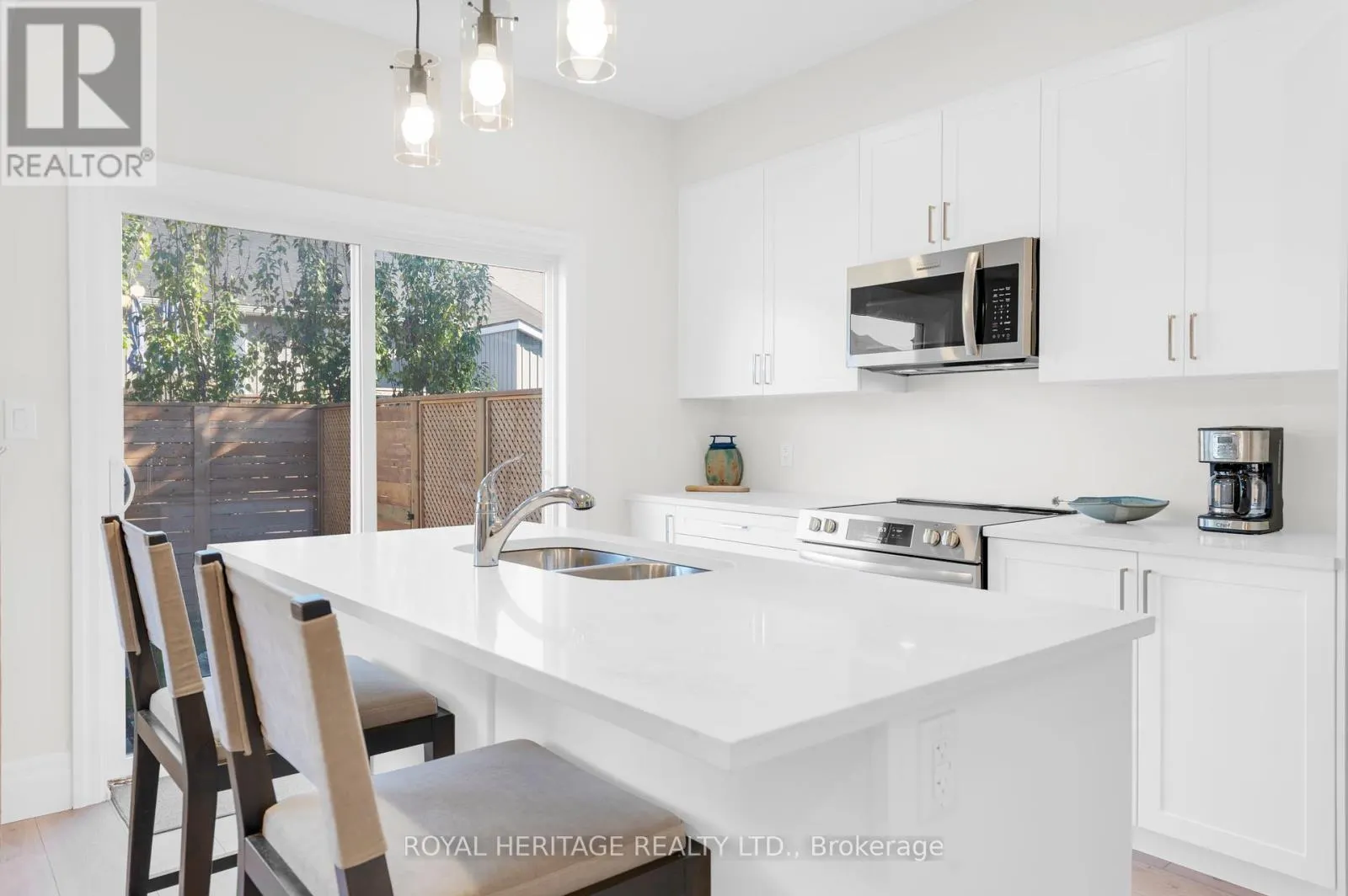 26 CAMPBELL CRESCENT