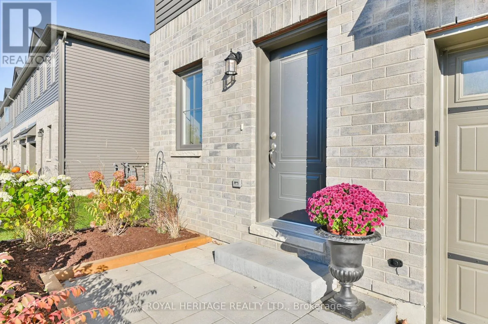 26 CAMPBELL CRESCENT