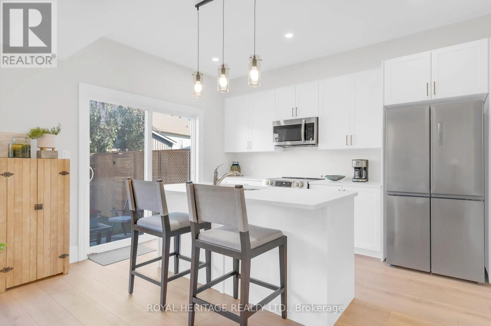 26 CAMPBELL CRESCENT