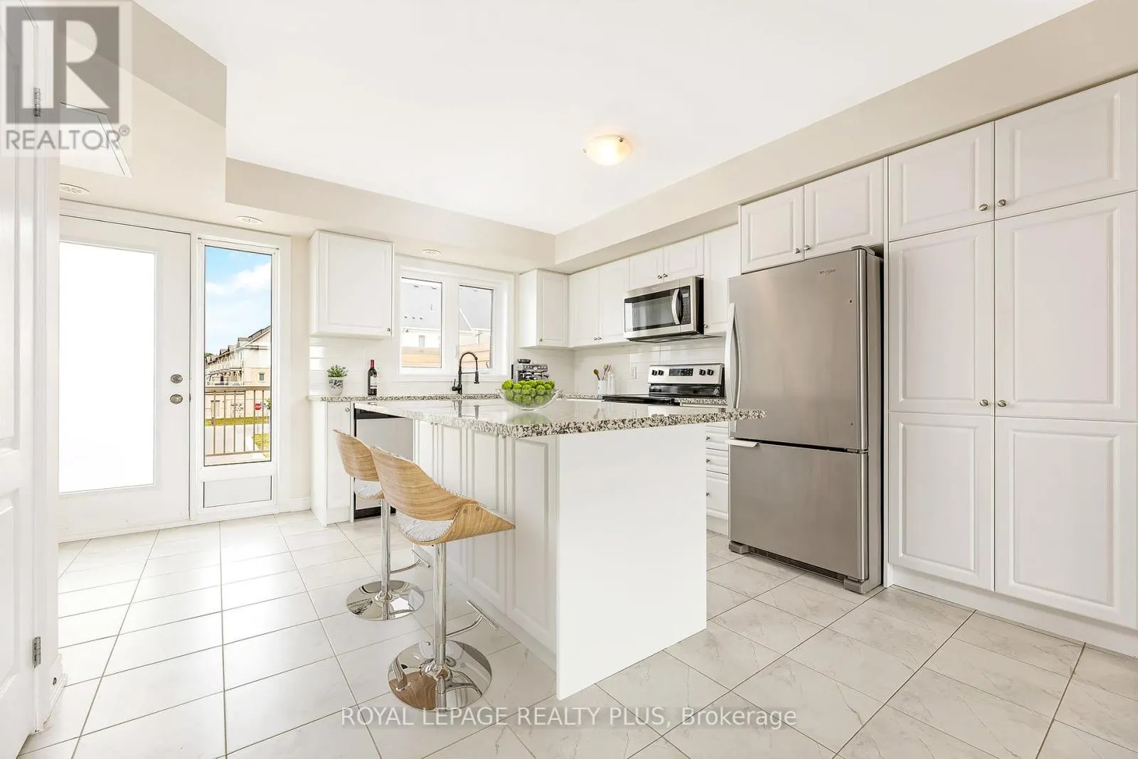 1 - 120 WATSON PARKWAY N