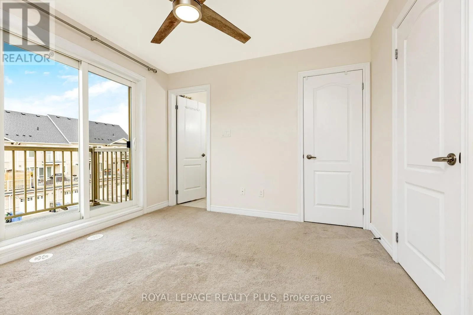 1 - 120 WATSON PARKWAY N