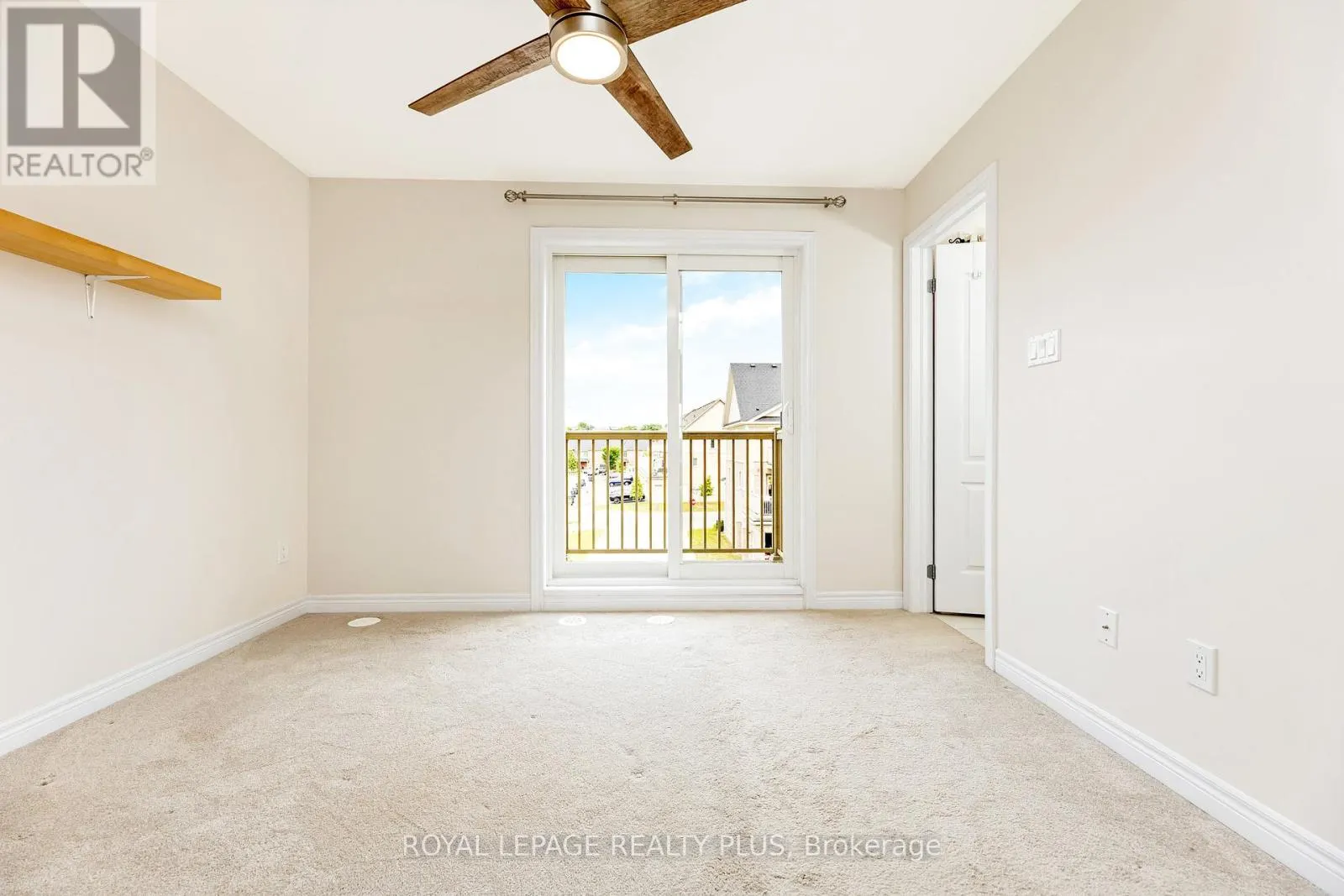 1 - 120 WATSON PARKWAY N