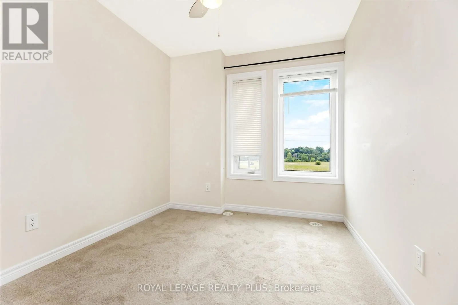 1 - 120 WATSON PARKWAY N